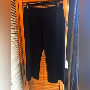 Women's casual Black Capris